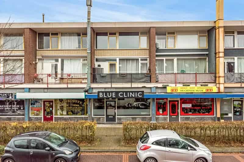 Schoonheidssalon te huur Spijkenisse Inclusief Zonnebank