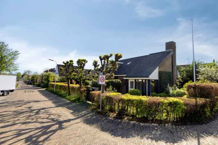 Huis te koop Hofstraat 2 St Jacobiparochie