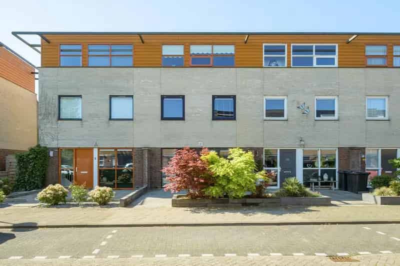 Moderne Tussenwoning 4 slaapkamers Etten-Leur