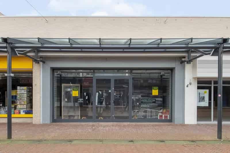 Winkelruimte te Huur Veendam 380m²