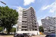 Ruim Hoekappartement nabij Ringbaan West