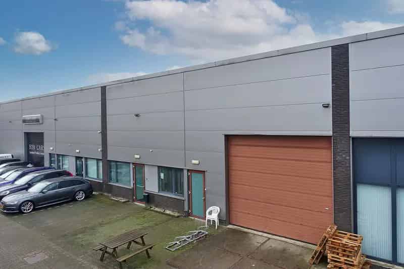 Bedrijfshal Hengelo 380m2 te huur  A35 A1