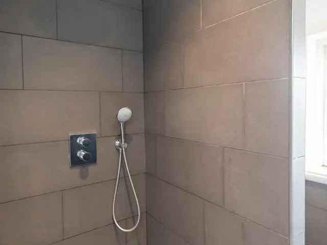 Te Huur: Gemeubileerd Appartement Amsterdam-Oost 99m²