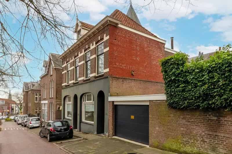 Benedenwoning Arnhem Modekwartier  2 slaapkamers gerenoveerd