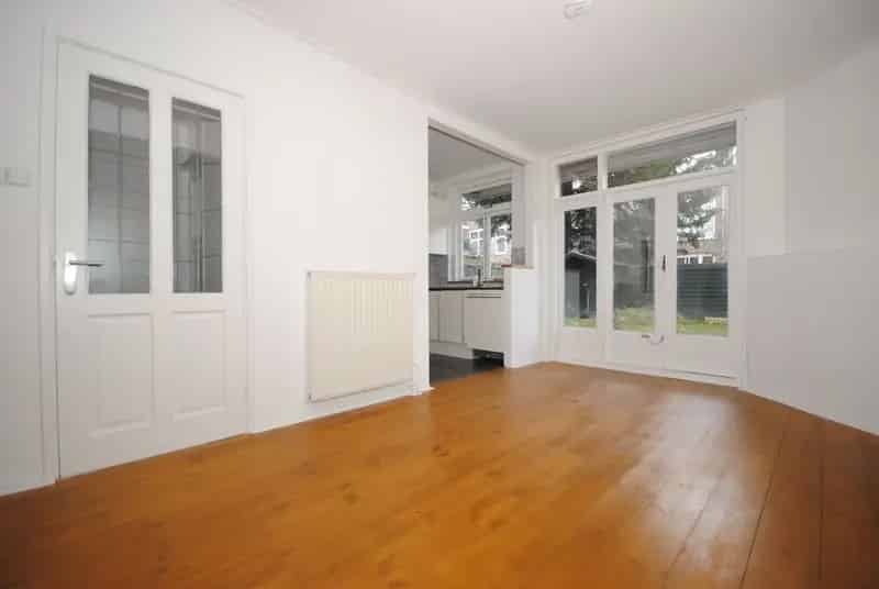 3 Kamer Appartement Den Haag - Sfeervolle Benedenwoning met Tuin