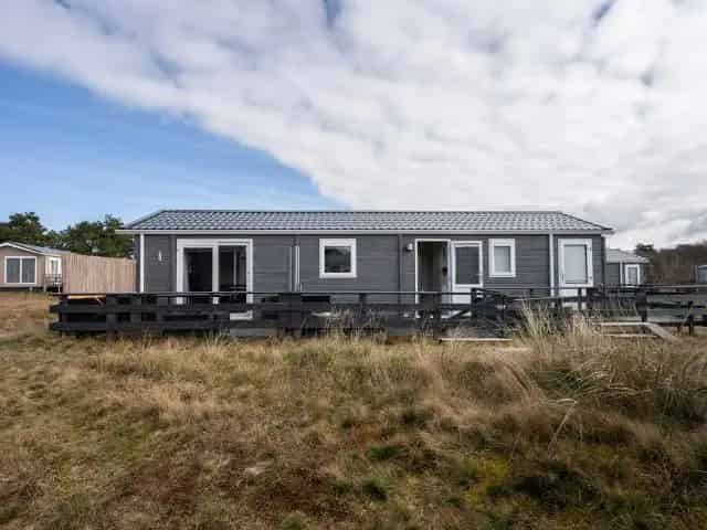 Chalet te koop Texel: Comfortabel verblijf nabij strand en duinen