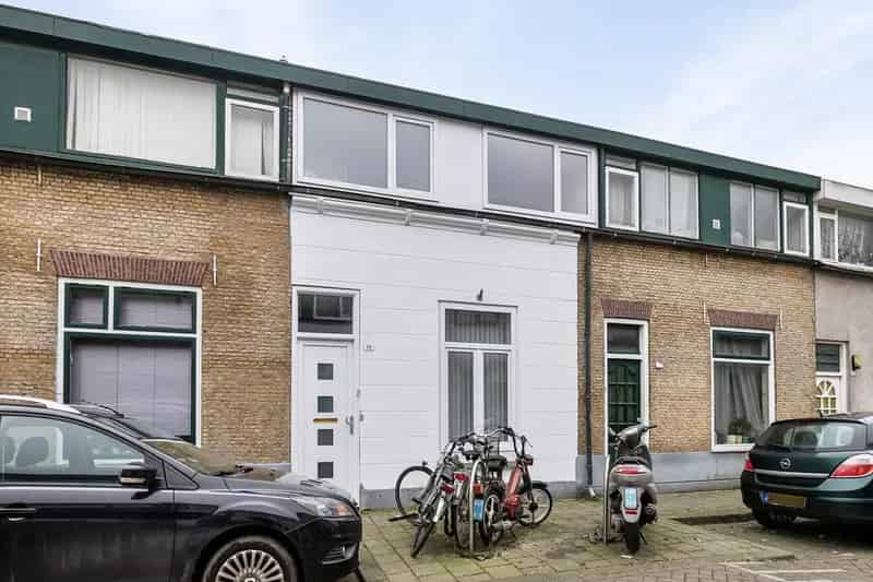 4 Kamer Eengezinswoning Schiedam Rustig Gelegen Nabij Winkels