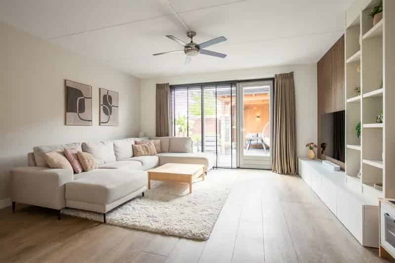 Hoekwoning te Neeldervelt 3 slaapkamers moderne keuken tuin