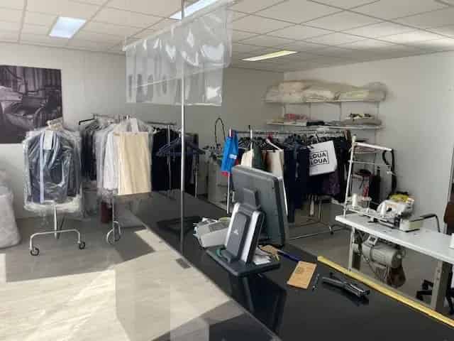 Winkel Voorschoten | Zoek winkels te huur: Schoolstraat 182 2252 CN Voorschoten 