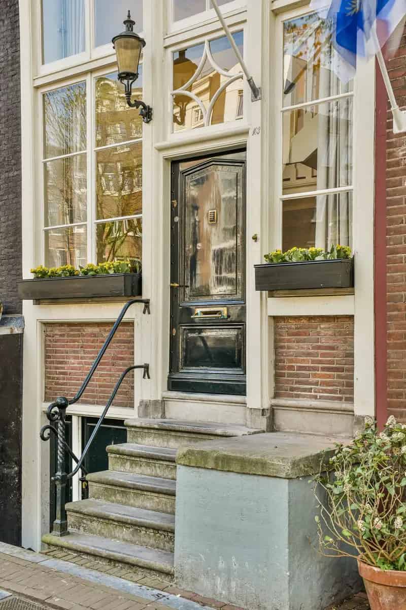 Grachtenpand Jordaan 4 slaapkamers 2 badkamers ruim terras