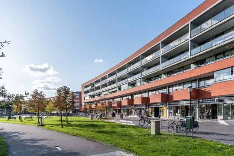 400m2 Winkelruimte te Huur Hendrik Ido Ambacht Hoogambacht
