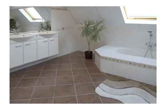 Ruime kamer 30m2 in villawijk Lelystad