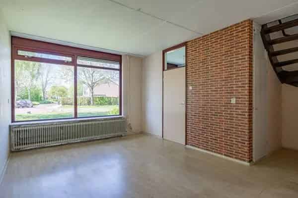 Tussenwoning 4 slaapkamers Grijpskerk Zonnepanelen Energielabel C