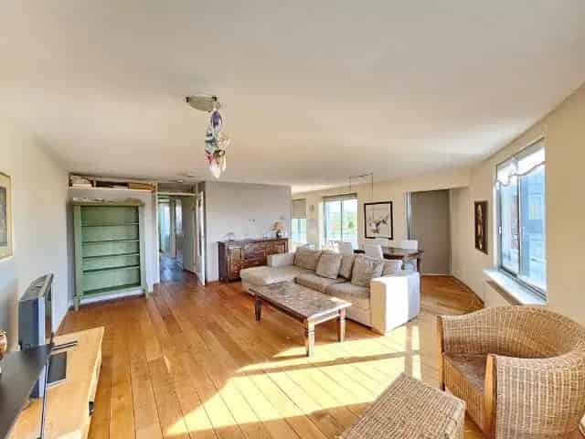 Appartement Amsterdam Nieuw-West 2 Slaapkamers 81m2