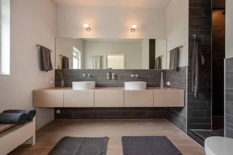 8 Kamer Herenhuis Delft Ruime Tuin 2 Badkamers