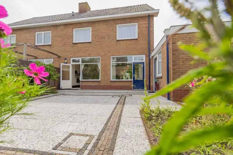Huis te koop: Celsiusstraat 185 2041 TH Zandvoort | Funda