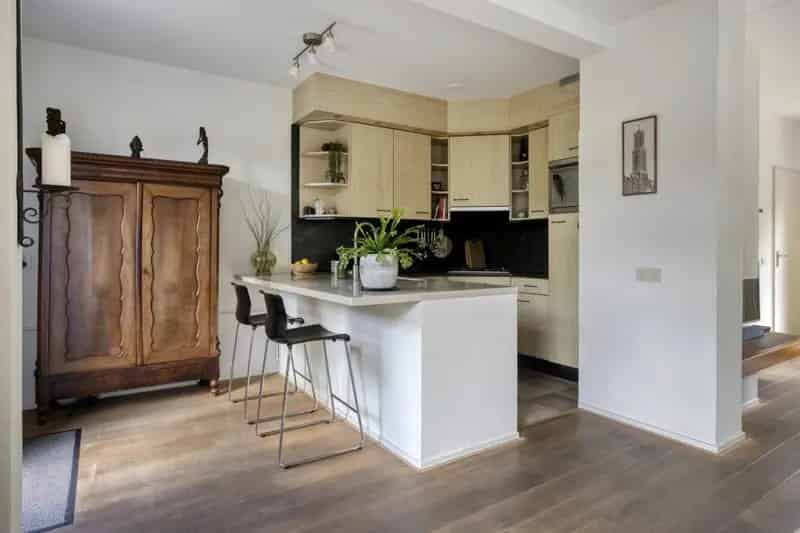 Ruime Tussenwoning Best 4 slaapkamers 2 badkamers Garage