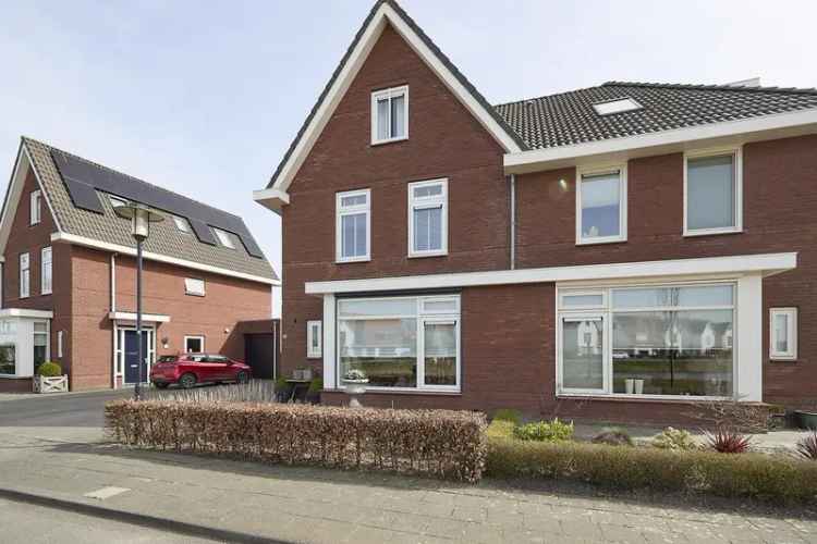 2-onder-1-kapwoning Othene: Ruimte, Rust en Recreatie aan het Water