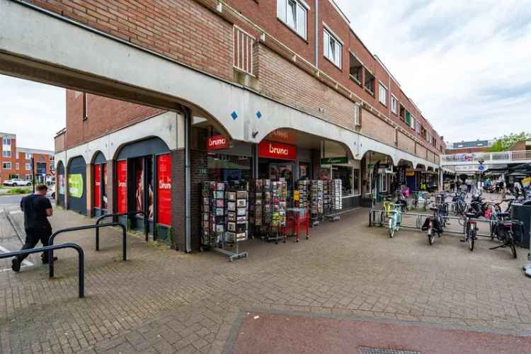 Winkel Huizen | Zoek winkels te huur: Oostermeent-Zuid 130 1274 SW Huizen [funda in business]