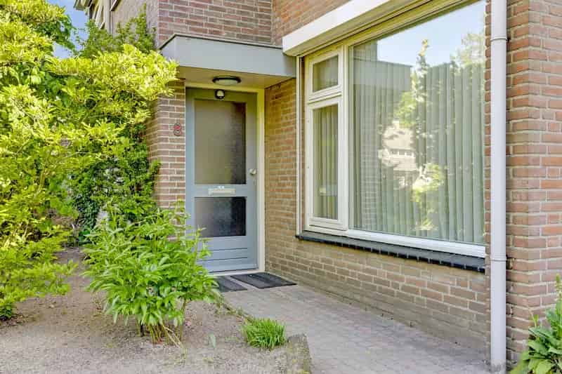 Hoekwoning Hapert 4 slaapkamers serre tuin