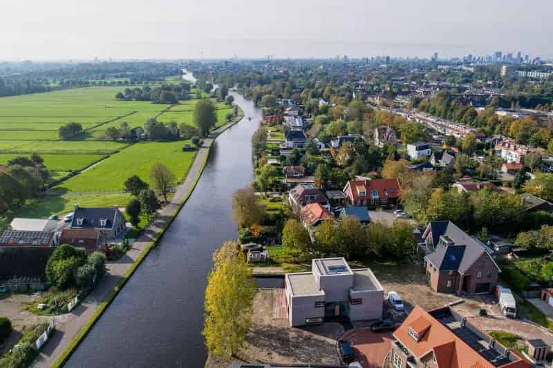 Luxe Villa te Koop aan de Vliet 332m2 5 slaapkamers