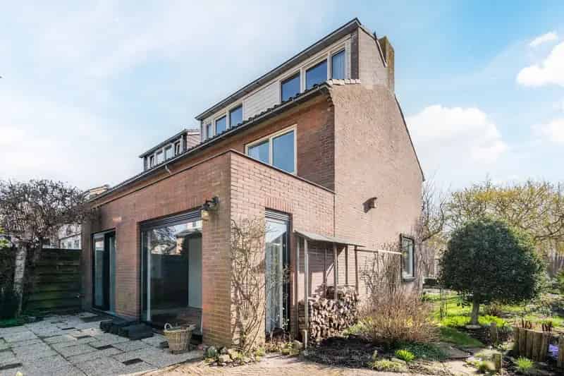 Ruime Hoekwoning 5 Kamers Mijdrecht Garage Tuin