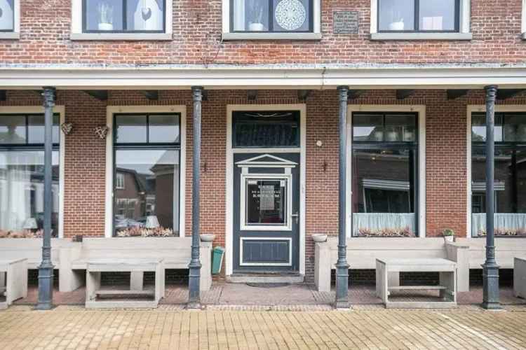 De Gekroonde Roskam Witmarsum: Cafe en Bovenwoning
