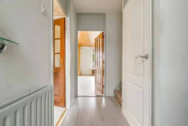 Tussenwoning te Lelystad 3 slaapkamers Tuin West