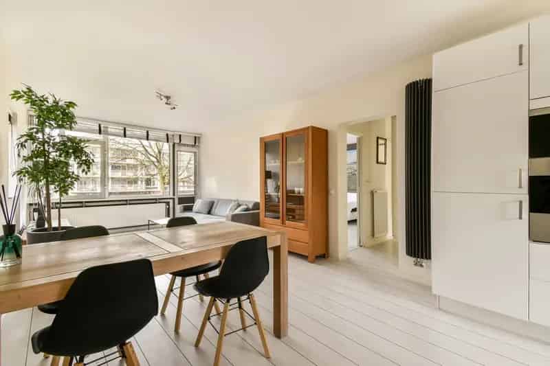 Modern appartement Buitenveldert 78m2 2 slaapkamers zonnig terras