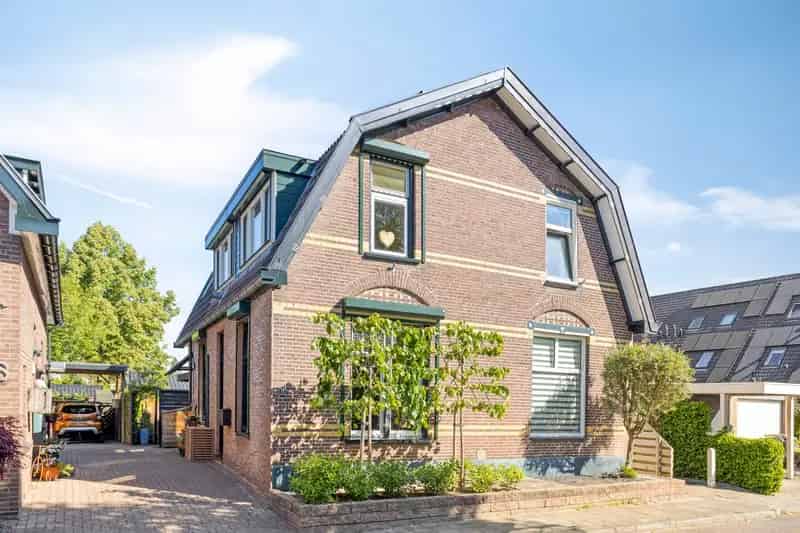 Huis te koop: Tuindwarsstraat 14 7311 HA Apeldoorn 