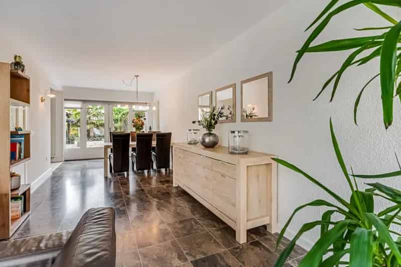 2-onder-1-kapwoning Doornenburg 124m									²  Garage Tuin 3 slaapkamers