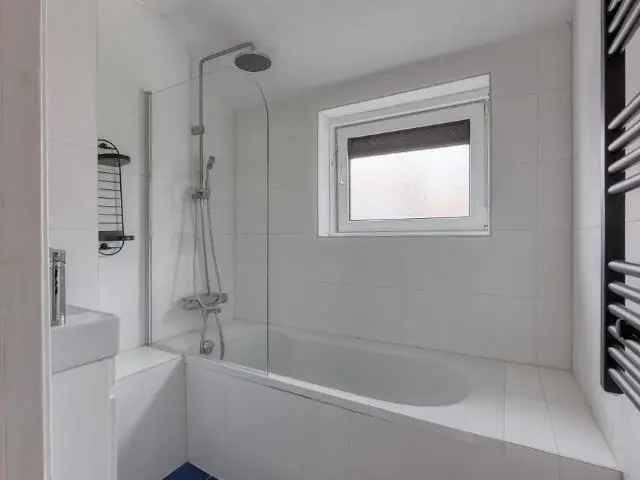 Te Huur: Huis met 3 slaapkamers nabij Delft