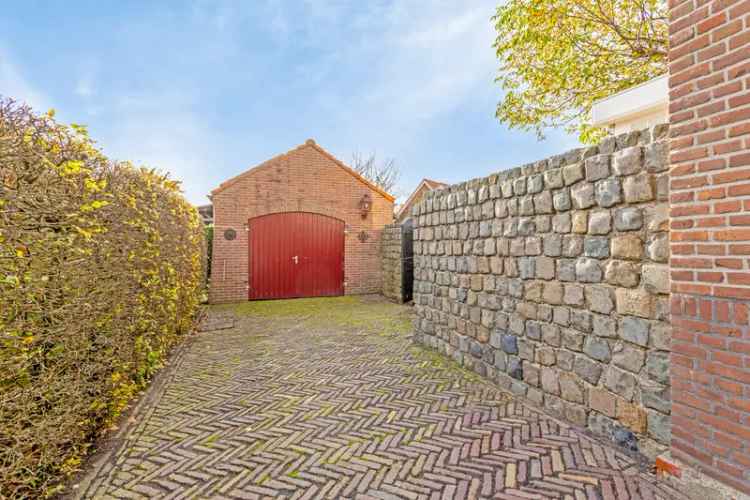 Karakteristieke woning te Zierikzee 4 slaapkamers grote tuin