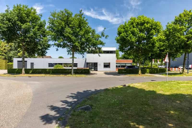 Kantoorruimte te koop Lichtenvoorde  770m2