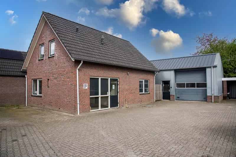 Kantoorpand Hengelo te Koop 120m² met Loods