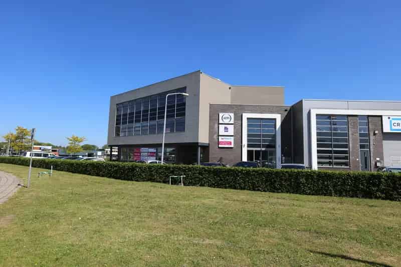 Kantoorruimte te huur Barendrecht 230-690 m²