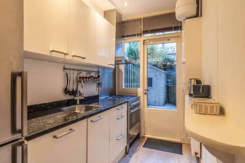 Appartement Amsterdam Staatsliedenbuurt 47m2 Tuin Eigen Grond