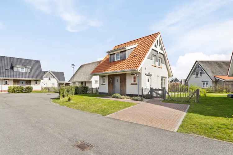 Huis Te Koop in 24-550, Zeedijk, Nieuwvliet, Zeeland