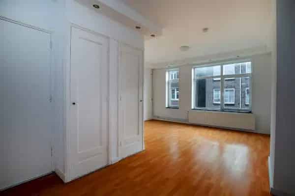 Appartement te Koop Rotterdam Feyenoord 4 Slaapkamers 82m2