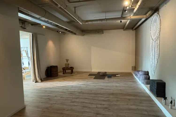 Business-shop te huur Capelle aan den IJssel 110m²