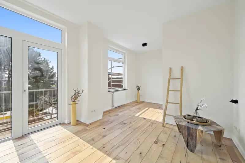 Luxe Dubbel Bovenhuis 4 slaapkamers Den Haag Bomenbuurt