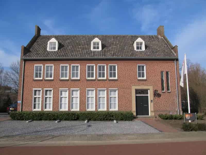 Kantoor Beek en Donk | Zoek kantoren te huur: Nachtegaallaan 2 5741 KC Beek en Donk 