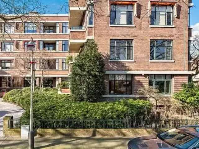 Huis te koop Den Haag 7 kamers 220m2