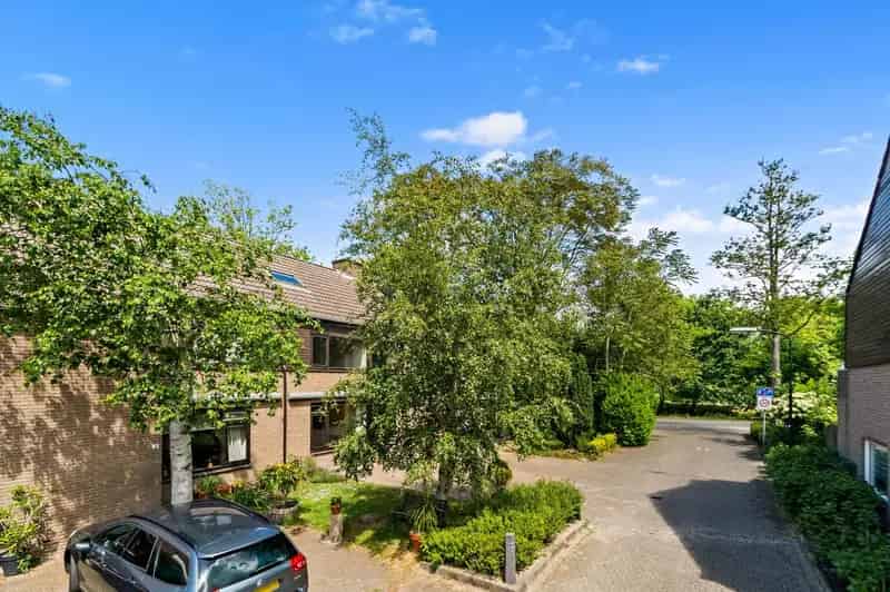 Ruime Familiewoning te koop in Duivenvoorde