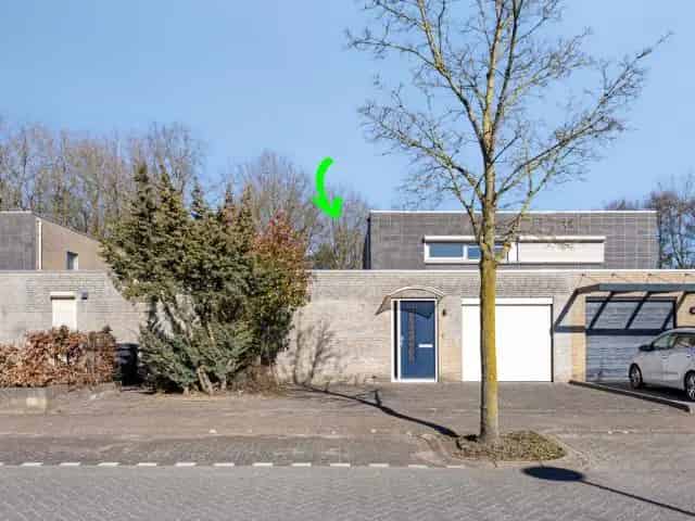 Ruime woning te koop in Roosendaal:  Levensloopbestendig en comfortabel