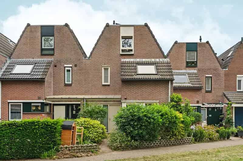 Ruime Tussenwoning Almere Haven 4 Slaapkamers Zonnepanelen Energielabel A