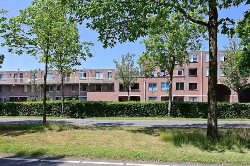 2 Kamer Appartement Huizen Nabij Winkelcentrum Oostermeent