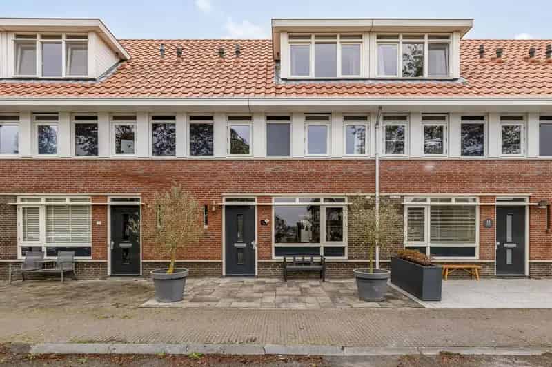 Instapklare Tussenwoning Noorderpolder 5 slaapkamers 127m2