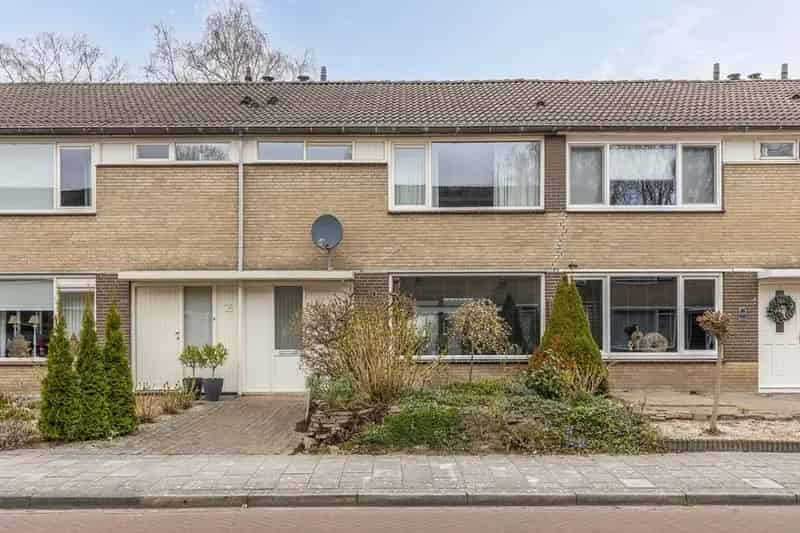 Tussenwoning Maarsveld 4 slaapkamers tuin berging