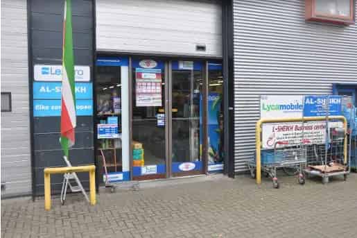Horecaruimte Almere te koop: Pakistaans Indiaas restaurant en toko